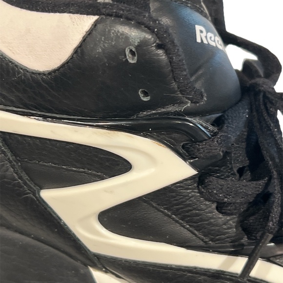 Reebok PUMP OMNI '15TH ANNIVERSARY' Dee Brown Size 11 Number 0489 of 1991 - Picture 16 of 16